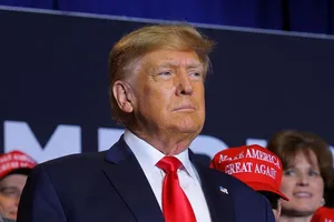 Cựu Tổng thống Mỹ Donald Trump tham dự một sự kiện vận động tranh cử ở bang New Hampshire (Mỹ) ngày 27-4. Ảnh: REUTERS