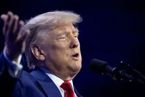 Phía ông Trump đã tốn bao nhiêu cho phí pháp lý từ đầu năm đến nay?