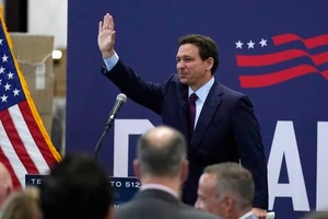 Ông DeSantis cứng rắn về thương mại với Trung Quốc