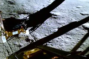 Tàu Chandrayaan-3 của Ấn Độ phát hiện nhiều nguyên tố hóa học trên mặt trăng