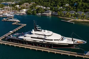 Siêu du thuyền giới tài phiệt Nga thành gánh nặng với các nước tịch thu thế nào?