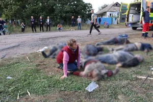 Ông Zelensky: Một cửa hàng ở Kharkiv trúng tên lửa, 47 người chết