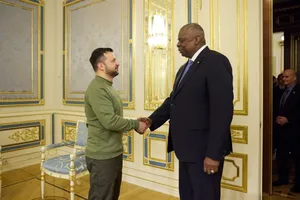 Ông Austin đến Kiev, công bố gói viện trợ mới với Ukraine