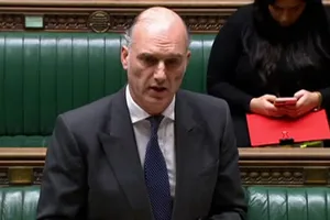 Anh triệu tập đại sứ Nga, cáo buộc tình báo Moscow can thiệp chính trị