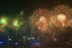 Ảnh, video: Châu Á chào đón năm mới 2024 