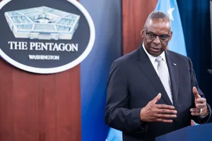 Bộ trưởng Quốc phòng Mỹ tái nhập viện