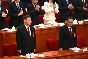 Trung Quốc họp Lưỡng hội khóa 14: Đặt mục tiêu kinh tế, chi tiêu quốc phòng 2024