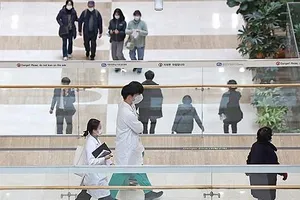 Hàn Quốc: Thông báo đình chỉ hành nghề 5.000 bác sĩ đình công