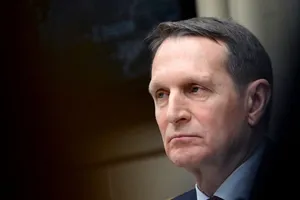 Lãnh đạo tình báo Nga: Ukraine nên chấp thuận đề xuất ngừng bắn của ông Putin