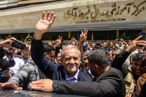 Iran có tân tổng thống, là người theo chủ nghĩa cải cách