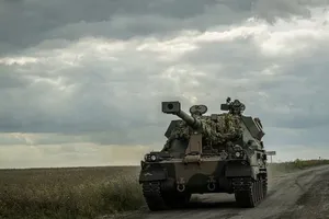 Chiến sự Nga - Ukraine 12-8: Kursk vẫn rất căng, Nga điều quân từ Zaporizhia về; Kiev và loạt tỉnh Ukraine hứng rát tên lửa, UAV của Nga