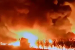 Kinh hoàng nổ xe bồn 147 người chết 50 người bị thương