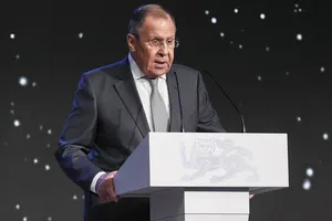 Ông Lavrov cảnh báo NATO về lằn ranh đỏ liên quan vũ khí tầm xa