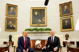 Phía ông Trump phản ứng tin ông Biden cho phép Ukraine dùng vũ khí tầm xa đánh sang Nga
