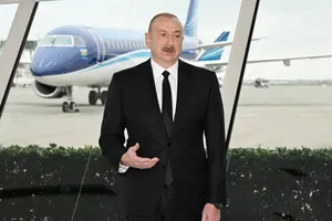 Vụ máy bay rơi khi sang Nga: Tổng thống Azerbaijan nói rằng Moscow bắn nhầm