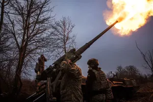 Ukraine giữa bộn bề áp lực thực địa và ngoại giao