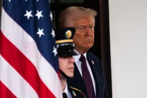 Ông Trump ấn định ngày áp thuế lên Mexico, Canada, Trung Quốc