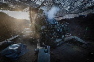 Chiến sự Nga - Ukraine 1-3: Ukraine tấn công cơ sở Cơ quan An ninh Nga; Có tin Mỹ dừng viện trợ Ukraine sau màn đấu khẩu Trump-Zelensky 