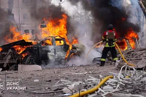 Ukraine: Nga nã tên lửa vào Sumy đúng ngày lễ lớn, 21 người thiệt mạng