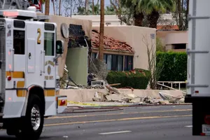 VIDEO: Nổ lớn tại phòng khám sản phụ khoa ở California, một người chết