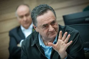 Israel tuyên bố đã tấn công phủ đầu Iran, ban bố lệnh khẩn cấp toàn quốc 