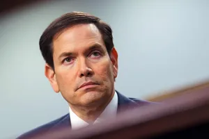 Mỹ nối lại phỏng vấn visa du học, yêu cầu trang cá nhân để chế độ công khai