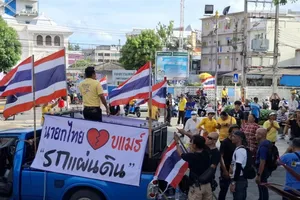 Loạt tỉnh biểu tình đòi Thủ tướng Thái Lan từ chức; Liên minh cầm quyền đề cử người thay thế