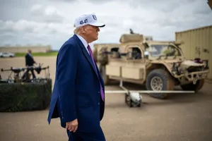 Ông Trump chỉ đạo loan tin '2 tuần' đánh lạc hướng Iran?