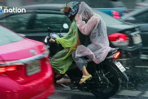 Thái Lan lập ‘phòng chiến dịch 24 giờ’ sau khi 2 du khách Trung Quốc thiệt mạng do bão Wipha 