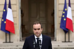 Ông Lecornu được ông Macron tái bổ nhiệm làm thủ tướng Pháp, chỉ 4 ngày sau khi từ chức