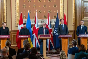 ‘Liên minh thiện chí’ họp tại Anh, thúc đẩy tên lửa tầm xa và sử dụng tài sản Nga cho Ukraine