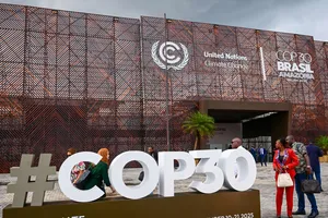 Muốn hành động về khí hậu, cần có tiền