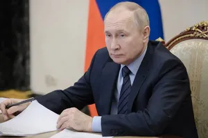 Ông Putin tiếp ông Lý Cường, nói sẽ sớm miễn thị thực cho công dân Trung Quốc