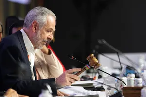 194 nước và vùng lãnh thổ COP30 thông qua thỏa thuận khí hậu sau tranh cãi gay gắt