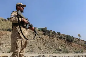 Pakistan và Afghanistan đấu súng dữ dội dọc biên giới