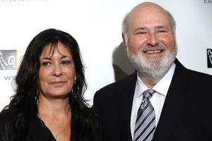 Đạo diễn huyền thoại Hollywood và vợ qua đời tại nhà riêng, nghi bị sát hại