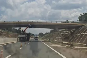 Đưa cao tốc vào sử dụng: Phải coi an toàn là trên hết!