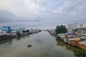 TP.HCM gặp khó trong việc di dời nhà trên và ven kênh rạch