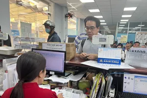 Muốn tách bằng lái ô tô và xe máy phải làm sao?