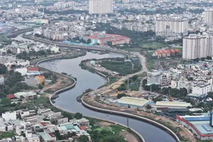 Người dân TP.HCM mong sớm thực hiện các dự án cải tạo kênh rạch