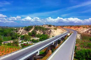 Tỉnh Bình Thuận đầu tư hàng ngàn tỉ đồng để xây dựng nhiều tuyến đường huyết mạch