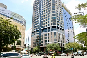 Chung cư 251 Hoàng Văn Thụ, phường 2, quận Tân Bình được xây mới vào năm 2022, trở thành công trình hiện đại, khang trang.