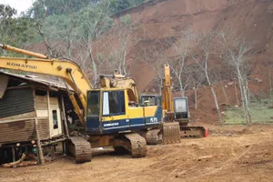 Làm rõ vụ đội lốt thăm dò để khai thác quặng