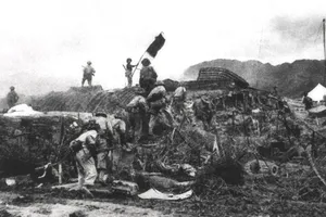 Báo chí thế giới ca ngợi chiến thắng Điện Biên Phủ