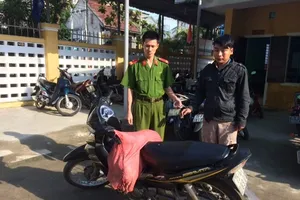 Bắt kẻ trộm chó còn tấn công công an