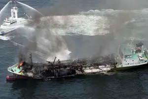 Tàu chở dầu 998 tấn phát nổ tại Nhật Bản, thuyền trưởng mất tích