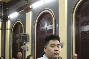 Bị cáo vụ va chạm giao thông dẫn đến giết người được đổi tội danh