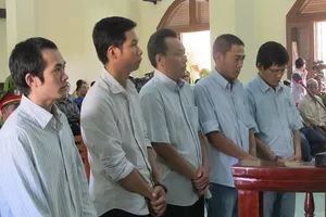 Phúc thẩm vụ 5 công an đánh chết người: Tuyên hủy toàn bộ án sơ thẩm 