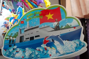 Lồng đèn biển đảo Việt Nam đang áp đảo đèn Trung Quốc