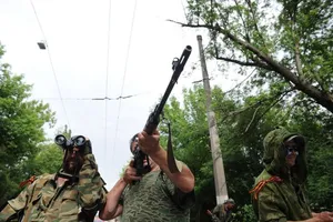 Ukraine cáo buộc Nga tham chiến bằng tên lửa